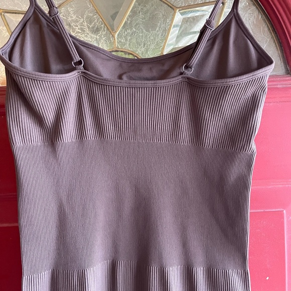 Brand New Elegant Brown Jumpsuit with flare bottoms - Picture 7 of 8